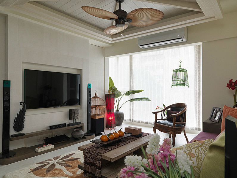 С���͸����װ����ƣ�