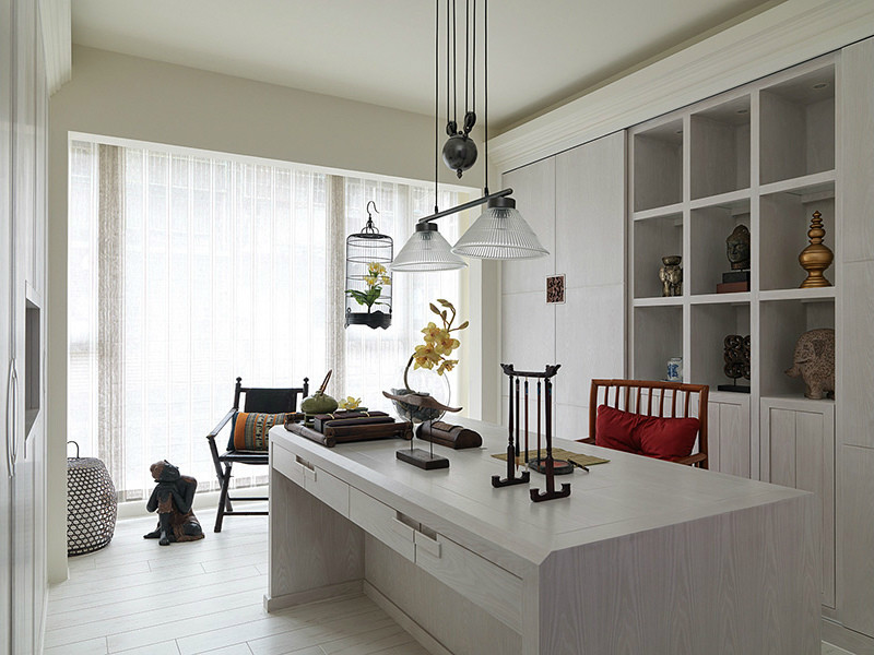 С���͸����װ����ƣ�